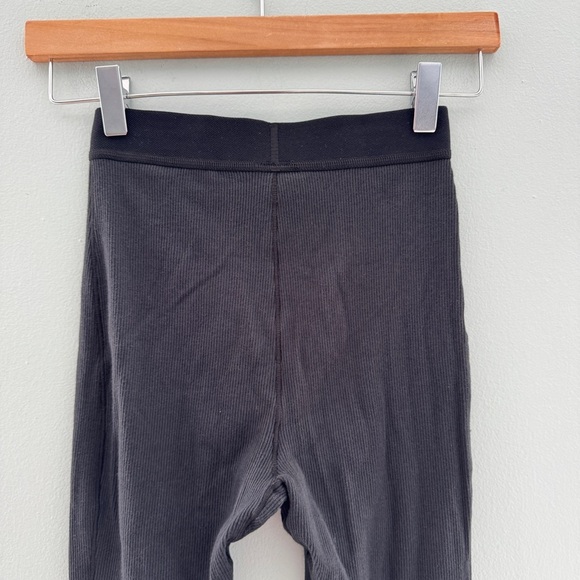 SKIMS Cotton Rib Legging - Picture 11 of 16